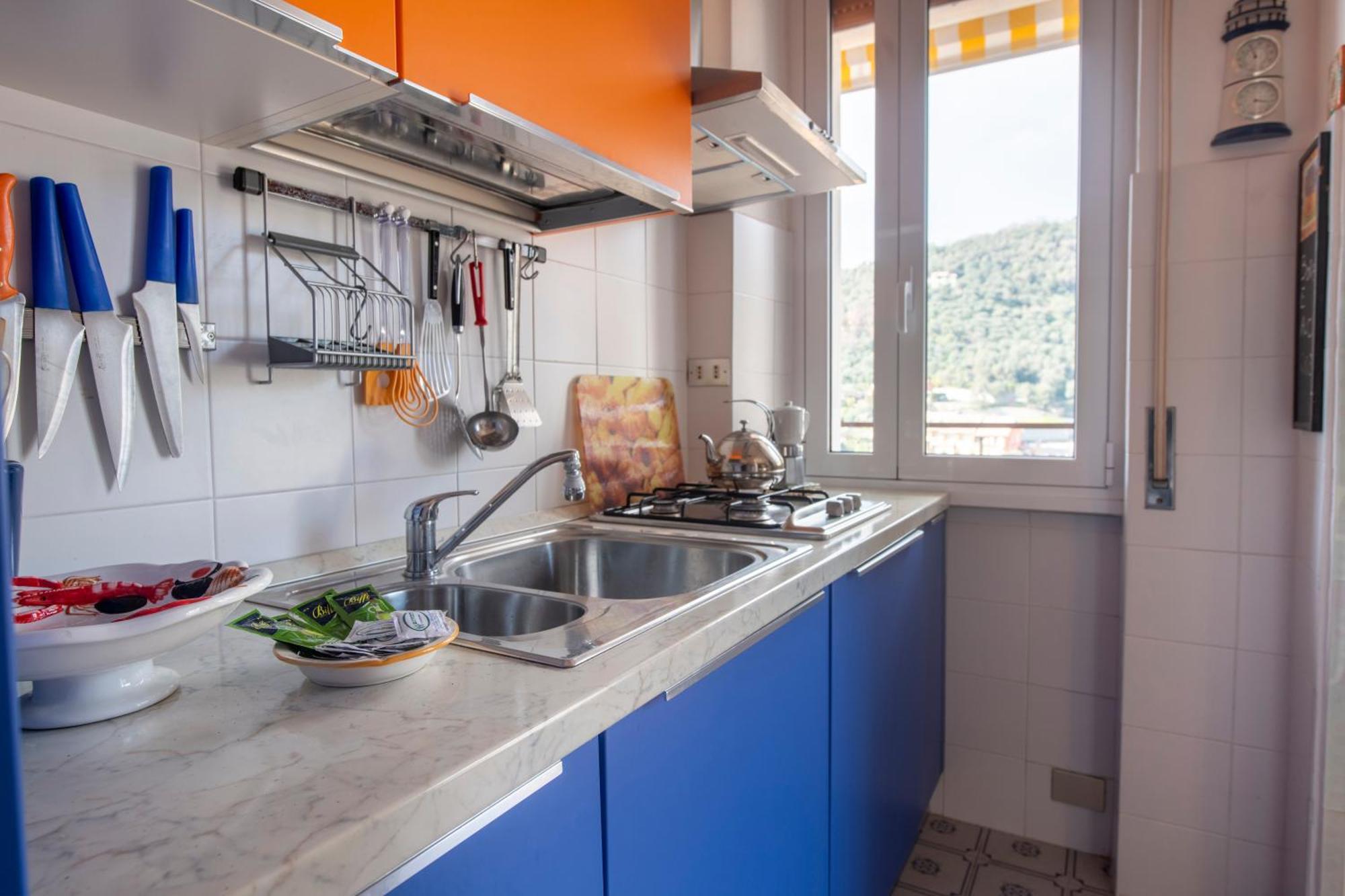 Apartment 239 - Casa Del Sole Vista Mare - 5minuti A Piedi Dal Mare - Parcheggio Privato *