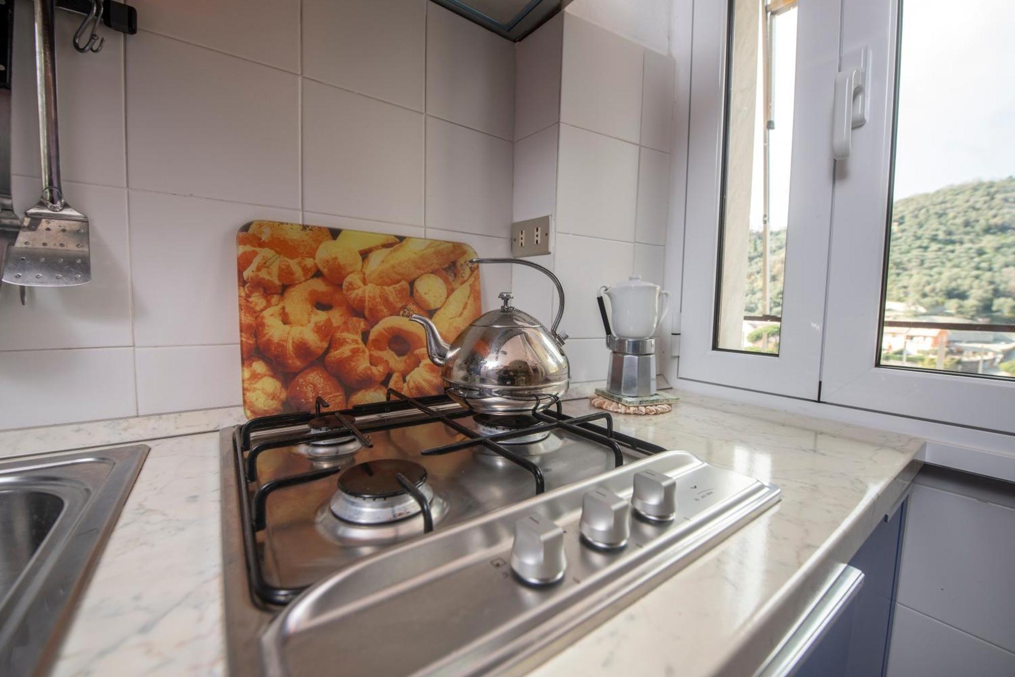 239 - Casa Del Sole Vista Mare - 5minuti A Piedi Dal Mare - Parcheggio Privato *